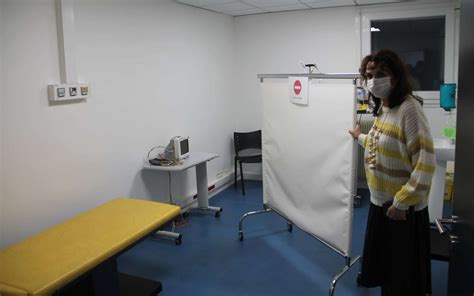 Jun 15, 2021 · twelve asylum seekers are helping a vaccination centre in ieper, in west flanders, which was struggling to find staff during working hours, by volunteering at the centre. Orthez : le centre de vaccination de l'hôpital ouvrira ...