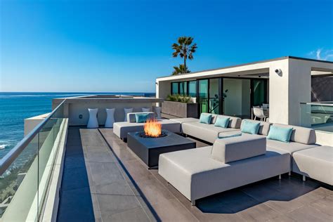 Photo 7 Of 7 In This New Cliffside La Jolla Residence Brings The