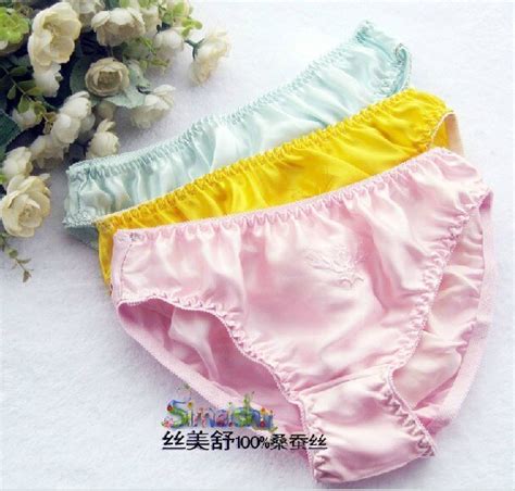 3 Pcs 100 Silk Womens Panties Sexy Thong Underwear Woman Bikini Sets