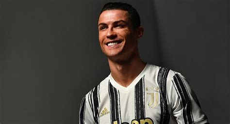 Player stats of cristiano ronaldo (juventus turin) goals assists matches played all performance data. Cristiano Ronaldo: Juventus y su nueva camiseta para la ...