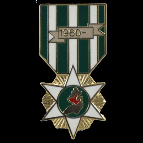Hat Pin Vietnam Campaign Medal Hal 3 Seawolf