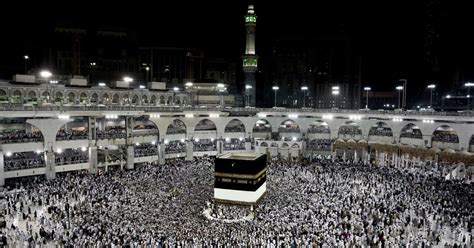 Iranian Pilgrims Can Participate In Hajj This Year Saudi Arabia Says