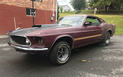1969 Ford Mustang Mach 1 Barn Finds
