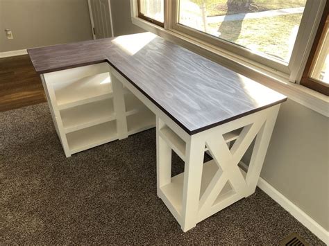 Need an office farmhouse desk to spice up the home office? Farmhouse L desk in 2020 | Diy desk plans, Diy office desk ...