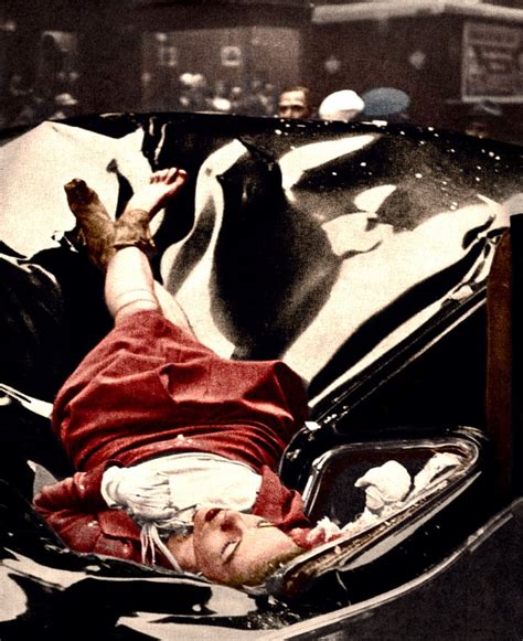 Graphic Crime Scene Photos Most Famous Crime Scene Photos Of All Time