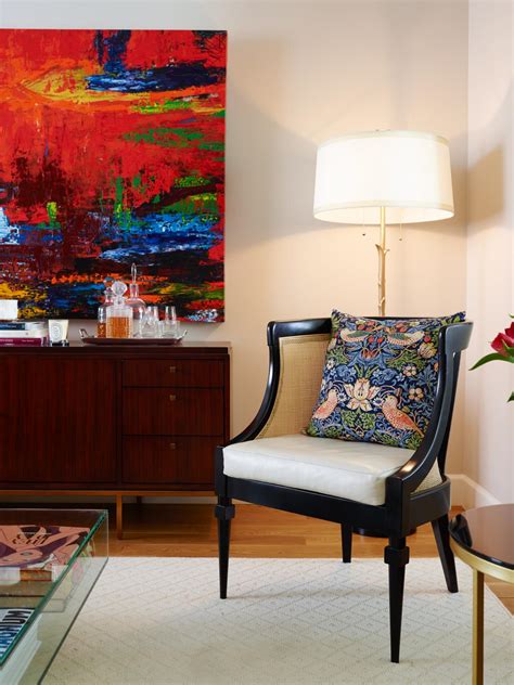 Classic Meets Modern In Dynamic Seating Area Hgtv