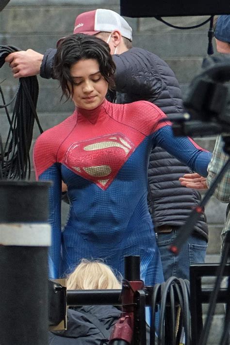 First Look At Sasha Calle As Supergirl In Costume For The Flash Movie