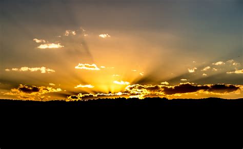 무료 이미지 경치 자연 수평선 구름 태양 해돋이 일몰 햇빛 새벽 분위기 황혼 어스름 반사 조명 파란