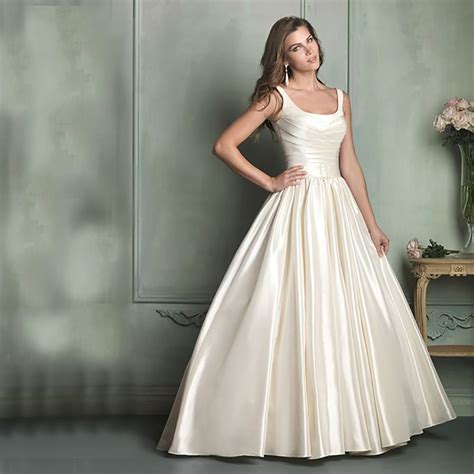 Https://tommynaija.com/wedding/allure Blush Wedding Dress