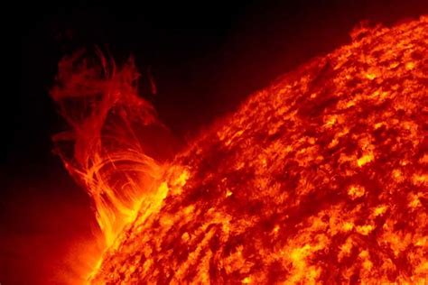 What Are Solar Winds How Are They Different From Solar Flares