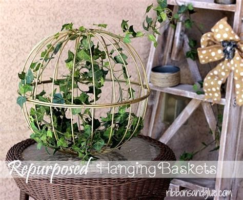 Repurposed Hanging Garden Baskets Recycled Garden Crafts Garden