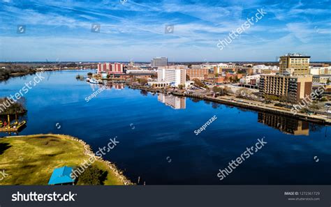 251 Downtown Wilmington Nc Images Stock Photos And Vectors Shutterstock