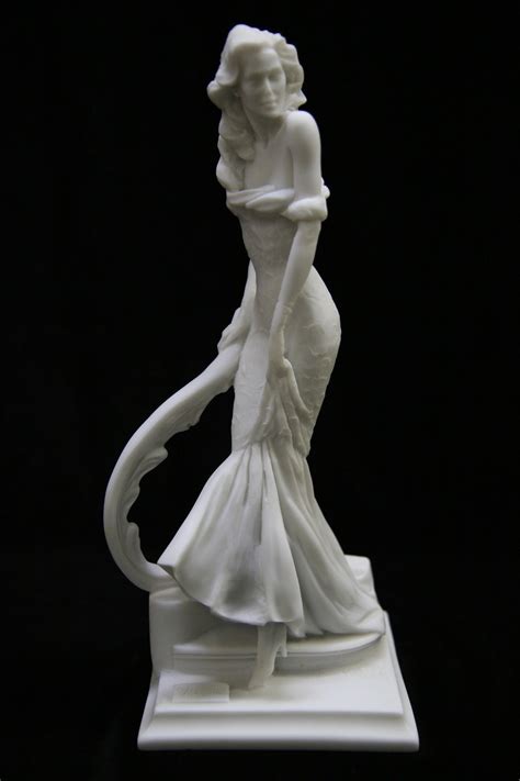 Sexy Elegant Woman Standing Italian Statue Sculpture Vittoria Made In Italy Art Sculptures