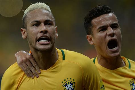neymar tenta convencer philippe coutinho a jogarem juntos no psg
