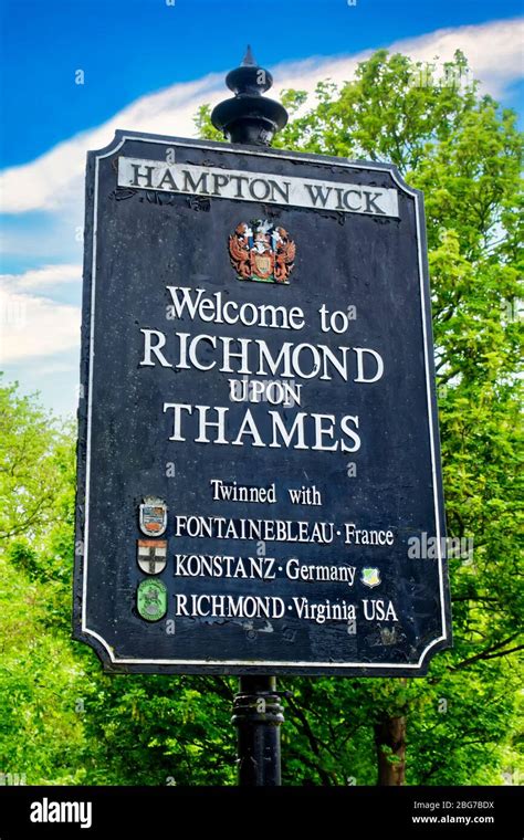 Richmond Welcome Sign Hi Res Stock Photography And Images Alamy