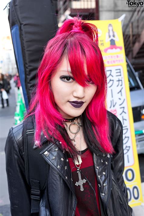 Pink Haired Harajuku Girl W Leather Jacket And New Rock Boots Tokyo