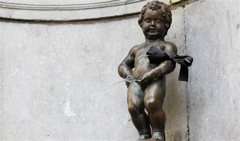 Looking for the definition of pis? Why all the pee-pee themed statues in Brussels? | The World from PRX