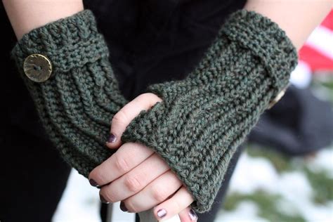 Get the free knitting pattern. 38 Colorful Fingerless Gloves Crochet Patterns - Patterns Hub