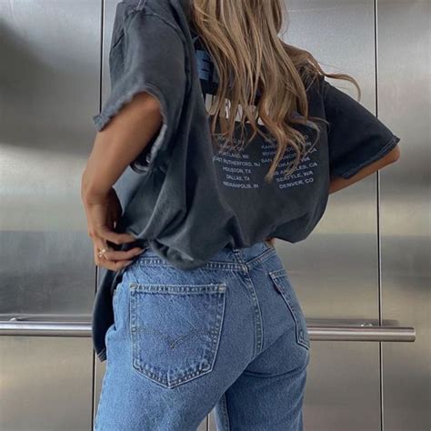 Pin By 𝐜𝐚𝐬𝐬𝐲 On Apparel In 2020 Fashion Aesthetic Clothes Fashion