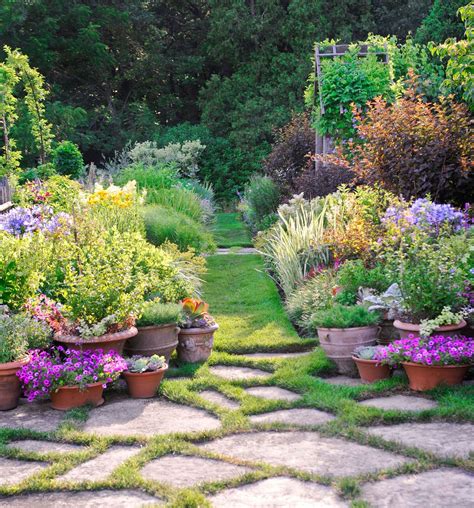 This Formal Garden Will Make You Want To Redo Your Backyard Formal