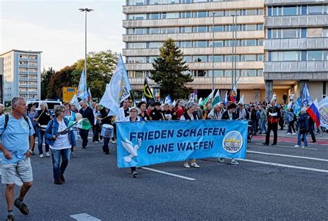 Demo In Chemnitz Forderungen F R Neustart Der Demokratie