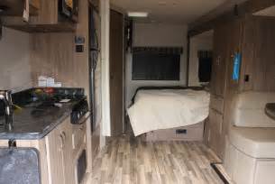 Dynamax Isata 3 24fw Rvs For Sale In Oklahoma