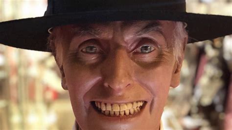 Poltergeist Ii Reverend Kane Life Size Bust Review Youtube