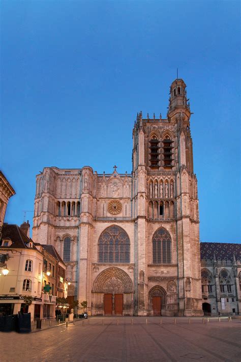 Cathédrale Saint Étienne Et Son Trésor Musées De Sens