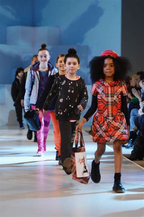 2014 Fall Children Fashion Global Kids Fashion Week Aw13 Media And