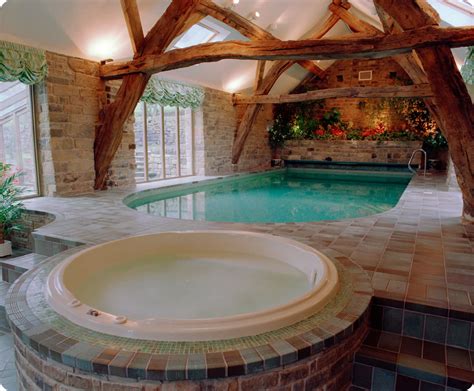 33 Jacuzzi Pools For Your Home