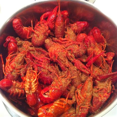 Old bay seasoning has been helping seafood everywhere reach its full flavor potential for over 75 years. Steamed crawfish in old bay seasoning! Yum | Old bay ...
