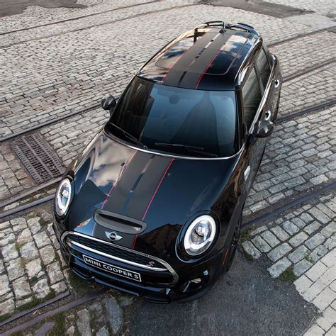You Can Get Bonnet Or Sport Stripes On Any Mini Shown Here The Carbon