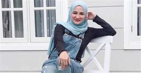 Mewahnya interior rumah natalie sarah, temanya modern farmhouse. Natalie Sarah Huni Rumah Klasik Amerika Mewah, Gini Potretnya