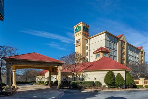 La Quinta Inn And Suites By Wyndham Greenville Haywood Greenville Sc Hotels