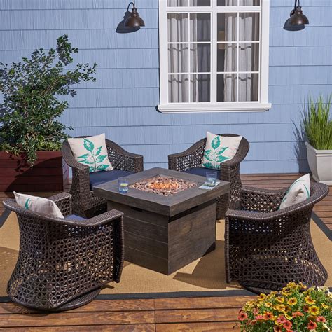 Markus Outdoor 5 Piece Fire Pit Set With Swivel Wicker Chairs