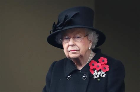 Queen Leads Remembrance Sunday Tributes To War Dead The Scotsman