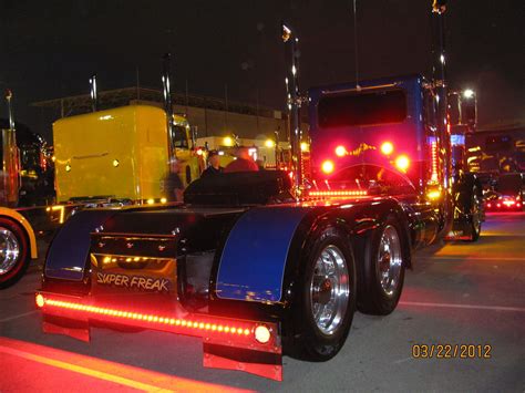 Pin By Tony Carroll On Chicken Lights And Chrome Peterbilt Trucks