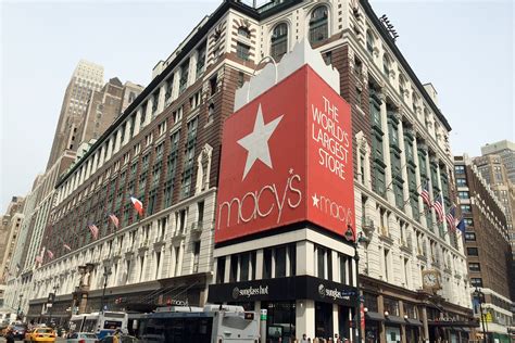 Macys In New York One Of The Oldest Department Store Chains In The