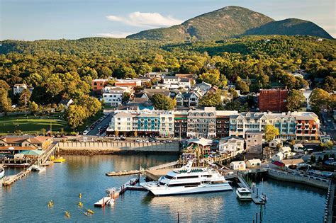 New England Has 4 Of The Most Charming Beach Towns