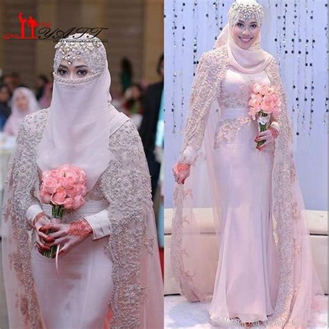 Pin By Sara Mansour On Nqap Pink Wedding Gowns Muslim Wedding
