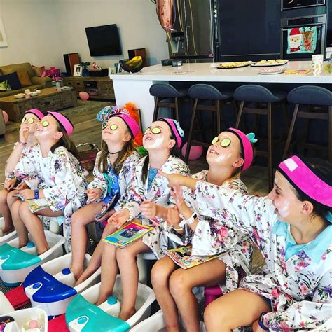 Glitter Girls Pamper Parties Mobile Pamper Parties In The Sutherland Shire And Sydney