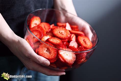 Perfect Sliced Strawberries Multiple Uses For Common Kitchen Gadgets