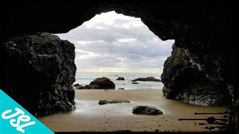 Hidden Sea Caves A Beach Waterfall And The Goonies Rock Oregon