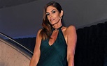 Cindy Crawford Shares Throwback Photo From 1991 Oscars - Parade ...