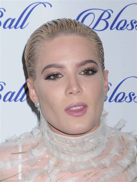 Halsey — 3am (stripped) (2020) halsey and machine gun kelly — forget me too (tickets to my downfall 2020) halsey and juice wrld — lifes a mess (2020) HALSEY at Endofound 9th Annual Blossom Ball in New York 03 ...
