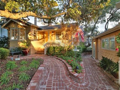 Tour This Carmel By The Sea Cottage For Sale