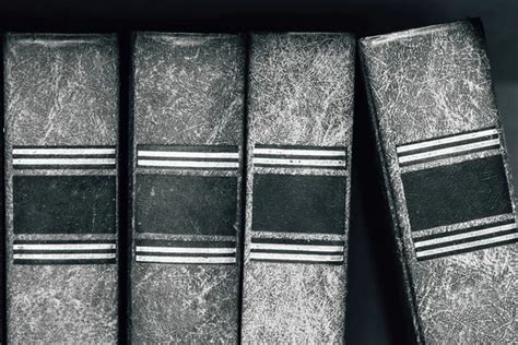 Old Vintage Leather Book Spines With Gol — Stock Photo © Wingnutdesigns