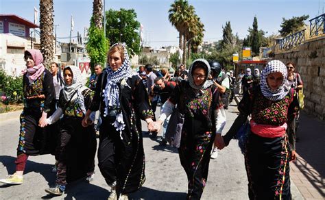 Photos Of Power And Protest In Hebron Women Walk On Shuhada Street