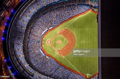 Aerial View Of Rogers Centre At Night High Res Stock Photo Getty Images