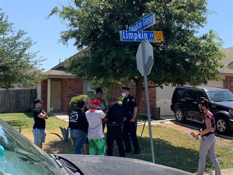SAPD: Woman found dead in West Side home with her children inside - San